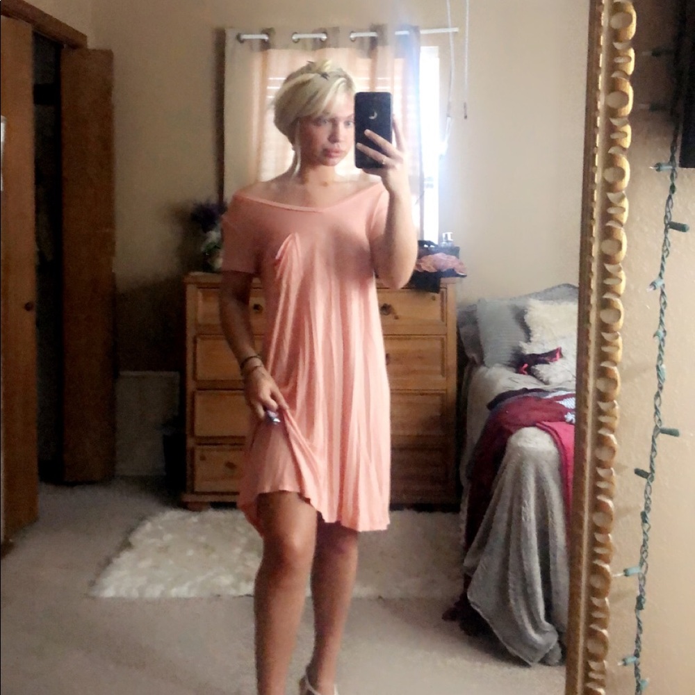 pink dress